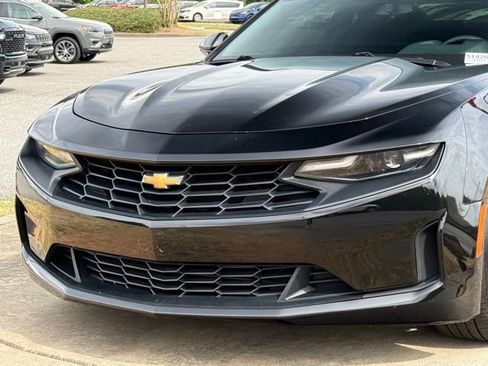 Used 2020 Chevrolet Camaro LT image 10