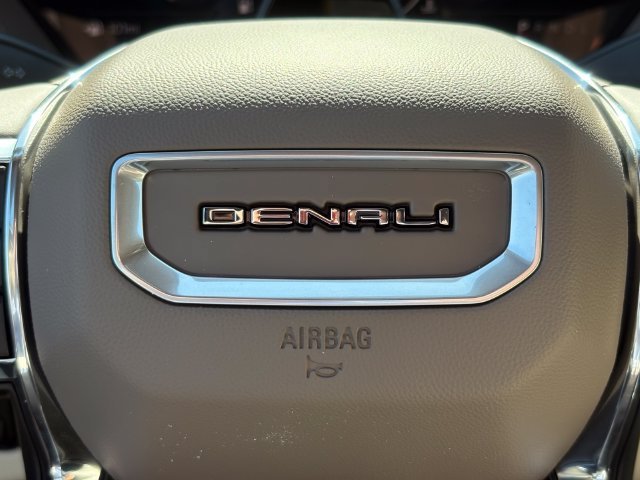New 2026 GMC Yukon Denali w/ Denali Reserve Package RWD image 33