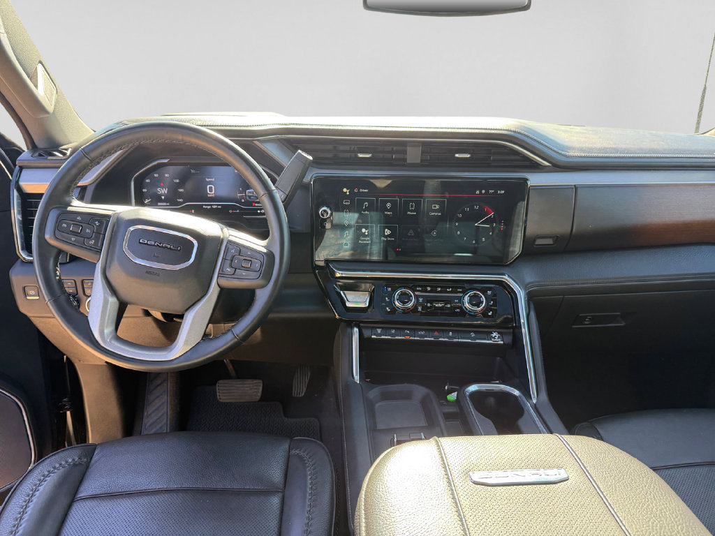 Used 2024 GMC Sierra 2500 Denali AWD/4WD image 23