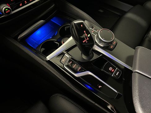 Used 2021 BMW 540i w/ M Sport Package image 17