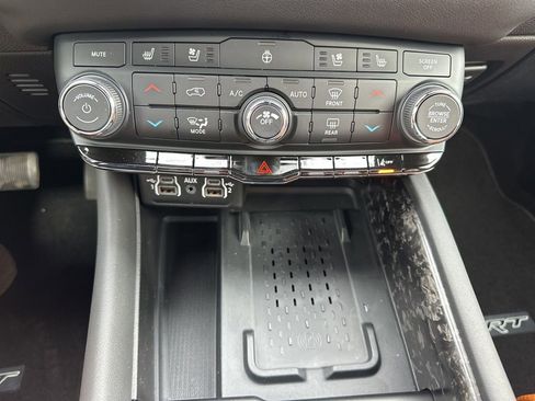 New 2026 Dodge Durango SRT Hellcat w/ Premium Group image 23