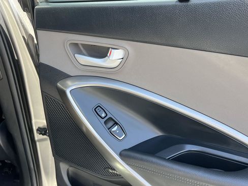 Used 2018 Hyundai Santa Fe Sport AWD/4WD image 23