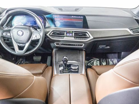 Used 2022 BMW X5 xDrive40i w/ Premium Package image 27