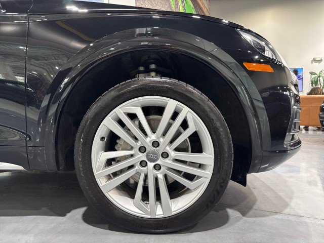 Used 2019 Audi Q5 2.0T Premium Plus w/ Premium Plus Package AWD/4WD image 85