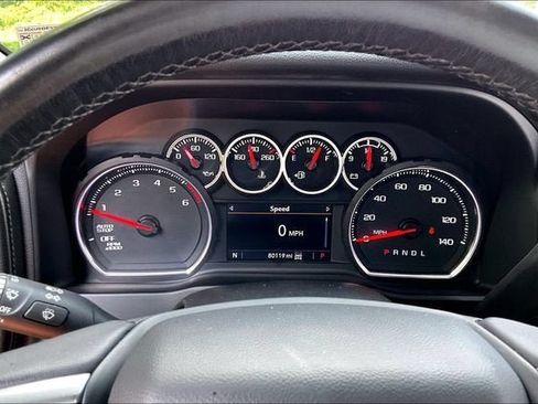 Used 2022 Chevrolet Silverado 1500 LT AWD/4WD image 22