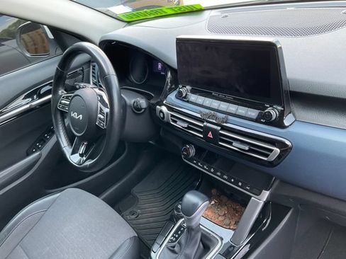 Used 2022 Kia Seltos S FWD image 10