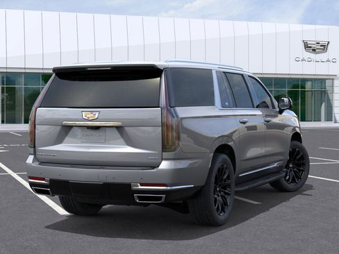 New 2025 Cadillac Escalade ESV Premium Luxury image 28