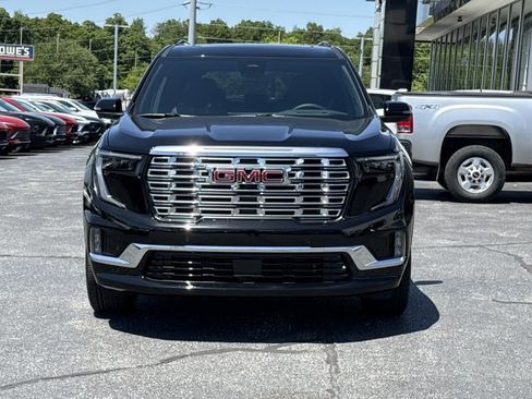 New 2026 GMC Acadia Denali w/ Super Cruise Package FWD image 13
