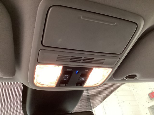 Certified 2024 Honda Odyssey EX-L image 25