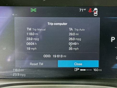 Used 2025 Volvo XC40 B5 Core AWD/4WD image 19