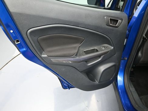 Used 2020 Ford EcoSport SE image 24