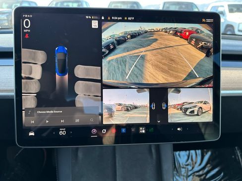 Used 2023 Tesla Model 3 Standard Range RWD image 25