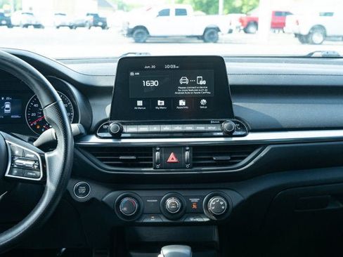 Used 2021 Kia Forte GT-Line FWD image 30