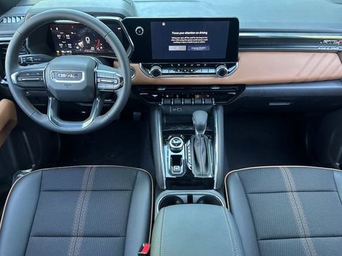 New 2026 GMC Canyon AT4 AWD/4WD image 13