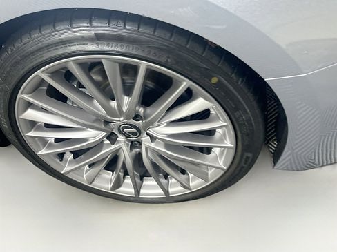 Used 2024 Lexus IS 300 w/ Premium Package image 11