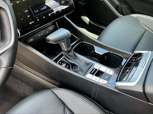 Used 2024 Hyundai Tucson SEL w/ Convenience Package FWD image 17