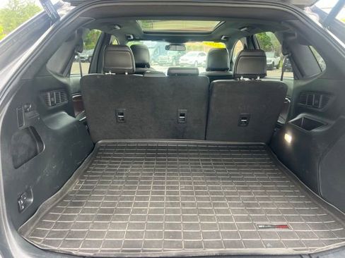 Used 2021 Ford Edge Titanium w/ Equipment Group 301A AWD/4WD image 15