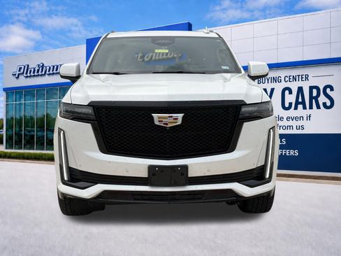 Used 2023 Cadillac Escalade ESV Sport w/ Heavy-Duty Trailer Package AWD/4WD image 2