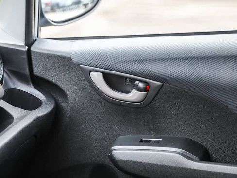 Used 2011 Honda Fit image 20