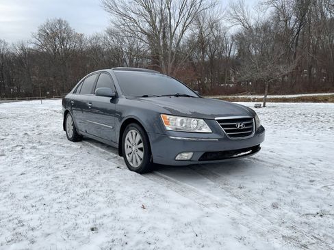 Used 2009 Hyundai Sonata Limited image 3