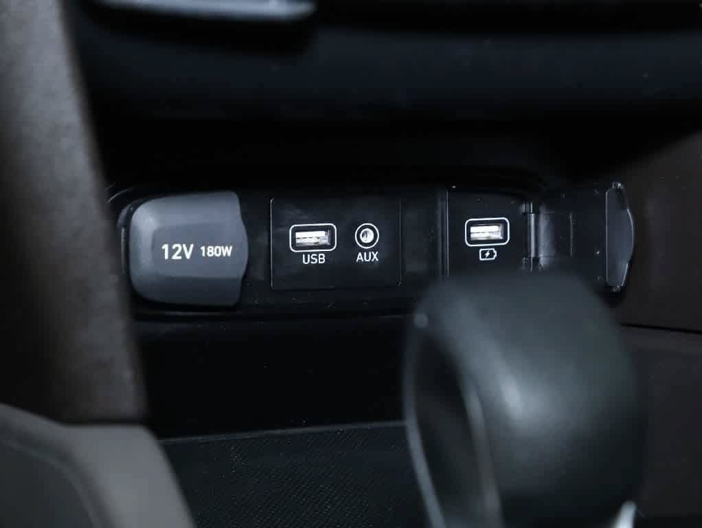 Used 2020 Hyundai Santa Fe SE FWD image 26