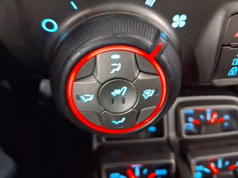 Used 2011 Chevrolet Camaro SS RWD image 29