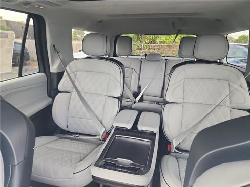 New 2026 Lincoln Navigator Black Label image 15