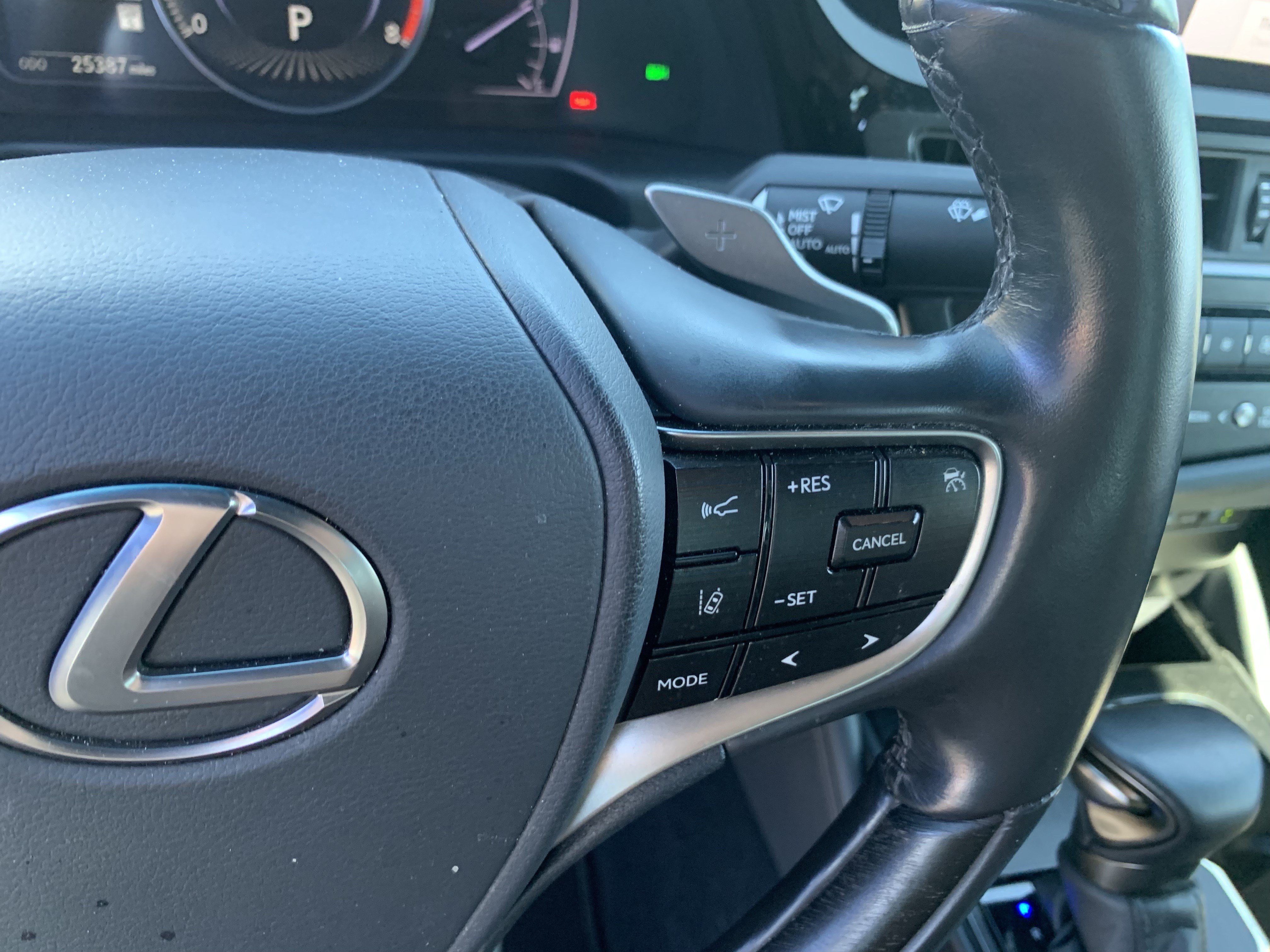 Used 2025 Lexus ES 350 Ultra Luxury FWD image 20
