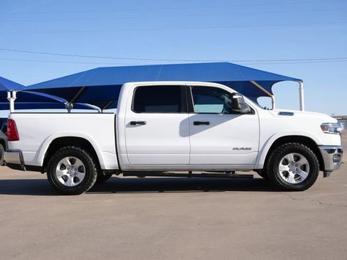 Used 2025 RAM 1500 Lone Star AWD/4WD image 3