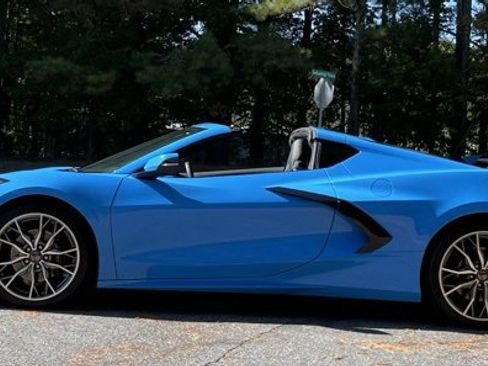 Used 2024 Chevrolet Corvette Stingray w/ Battery Protection Package image 5