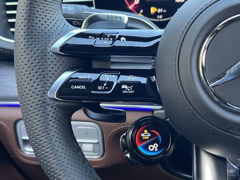 New 2026 Mercedes-Benz GLE 53 AMG 4MATIC Coupe image 31