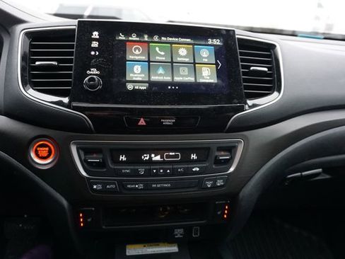 Used 2022 Honda Passport TrailSport image 16