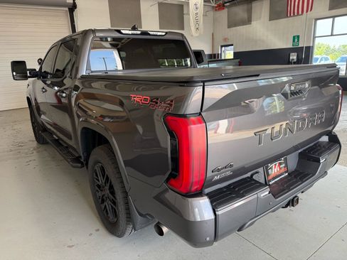 Used 2022 Toyota Tundra SR5 AWD/4WD image 7