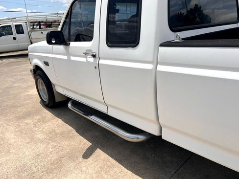Used 1993 Ford F150 XL image 18