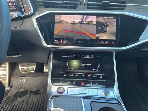 Used 2025 Audi S6 Prestige image 10