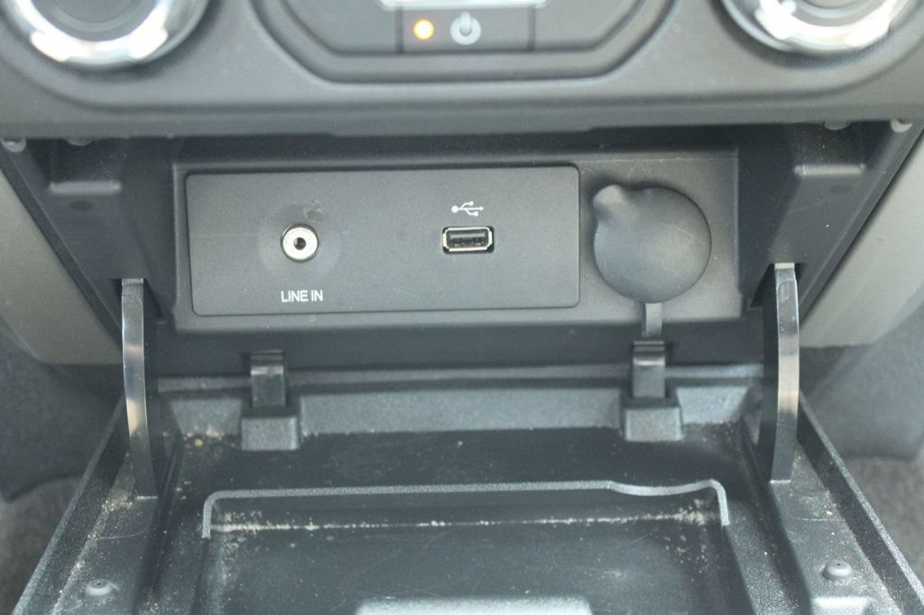 Used 2014 Ford F150 XLT w/ Equipment Group 302A Luxury RWD image 19