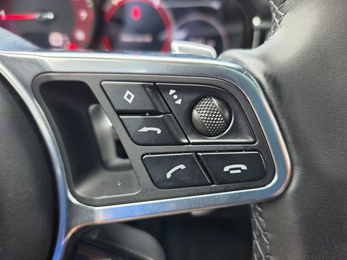 Used 2018 Porsche Panamera 4S AWD/4WD image 33
