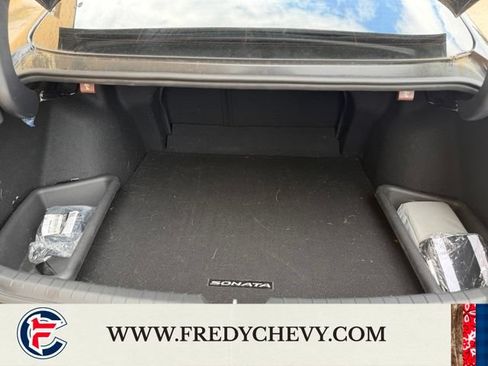 Used 2023 Hyundai Sonata Limited w/ Cargo Package FWD image 28