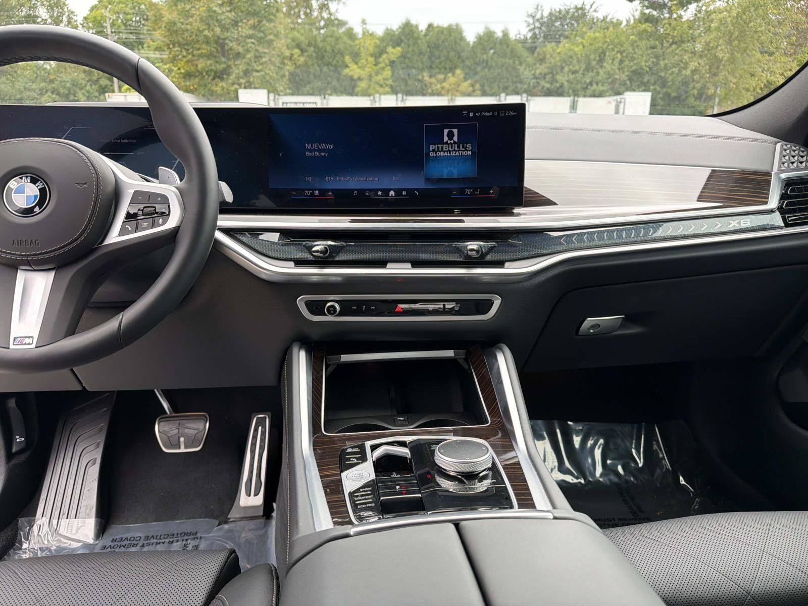 Certified 2026 BMW X6 xDrive40i AWD/4WD image 15