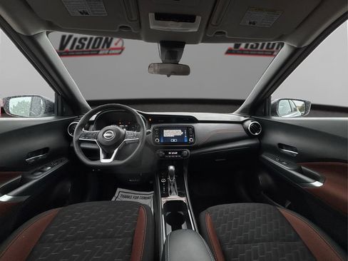 Used 2024 Nissan Kicks SR image 26