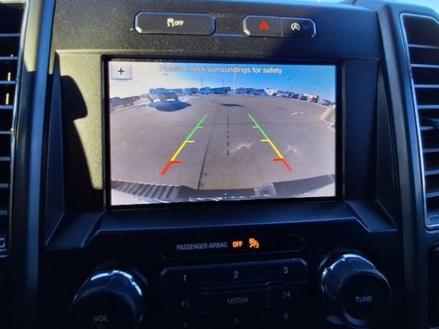 Used 2019 Ford F150 XLT w/ Equipment Group 302A Luxury image 18