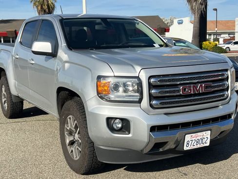 Used 2016 GMC Canyon SLE w/ All Terrain Package image 3