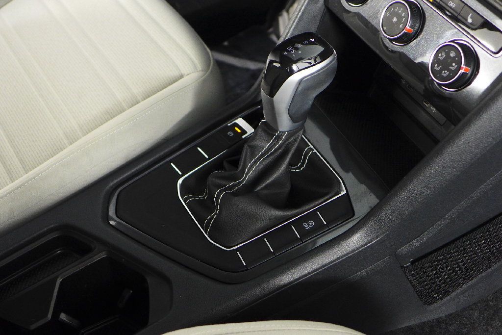 Certified 2023 Volkswagen Tiguan S FWD image 15