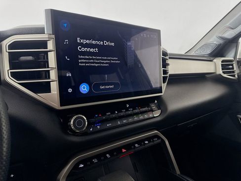 Used 2025 Toyota Tundra Limited image 17