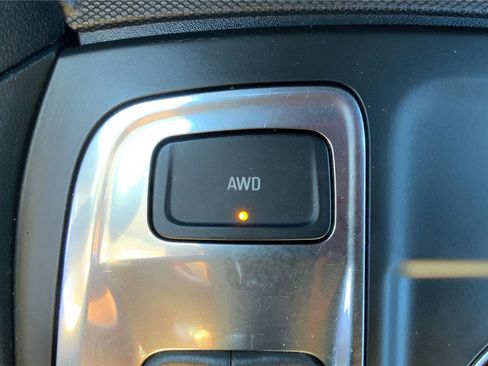 Used 2024 Chevrolet Equinox LT image 37