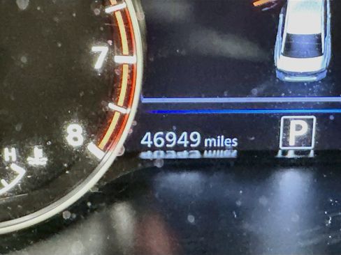 Used 2025 Nissan Altima 2.5 SV FWD image 18