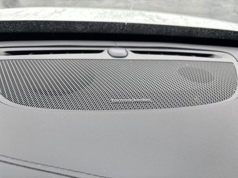 Certified 2023 Volvo XC90 B6 Ultimate w/ Protection Package Premier image 30