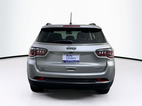 Used 2022 Jeep Compass Latitude w/ Convenience Group AWD/4WD image 6
