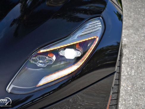 Used 2018 Aston Martin DB11 V12 image 31