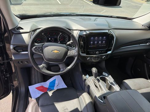 Used 2020 Chevrolet Traverse Premier w/ LPO, Cargo Package AWD/4WD image 28